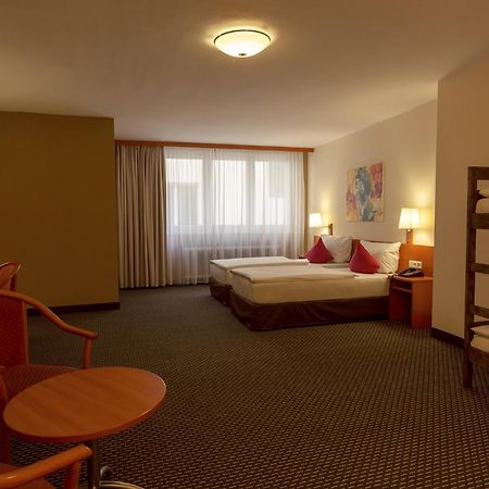 Central Hotel Loewen Фельдкирьх Номер фото